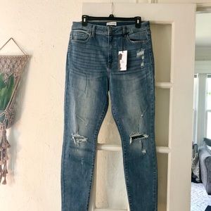 Studio Blue Jeans size 31